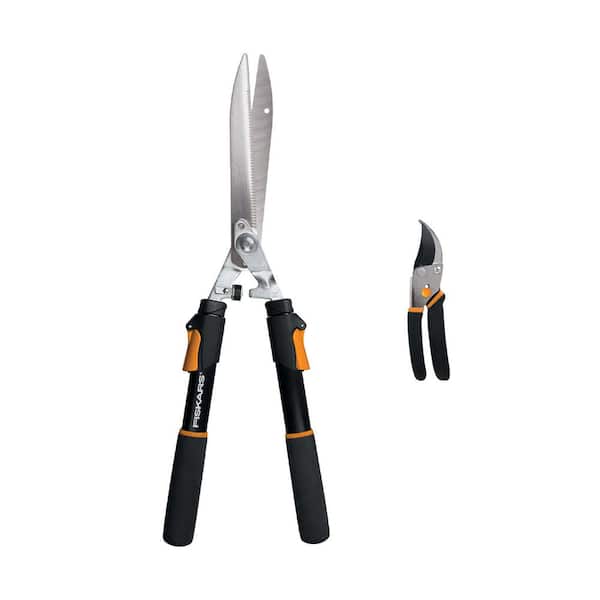 Fiskars 2-Piece Set with Extendable Hedge Shears and 9 in Bypass Shears 2009106