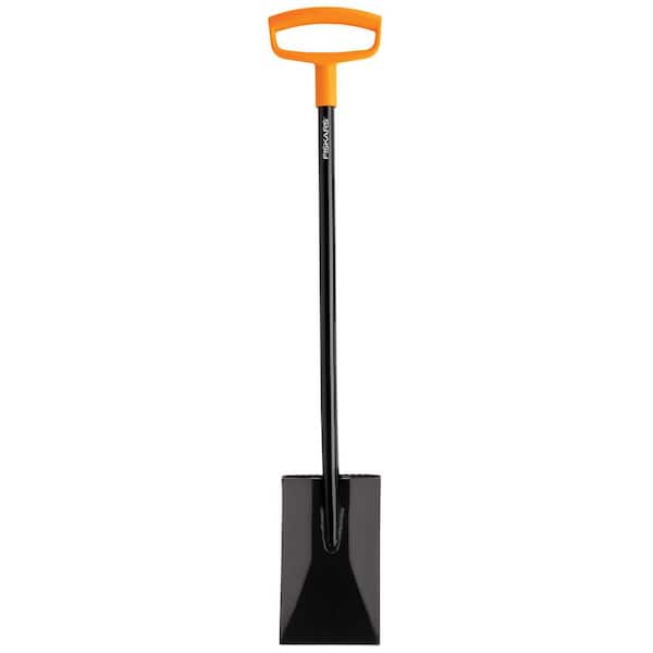 Fiskars Steel D-Handle Garden Spade 396670-1001